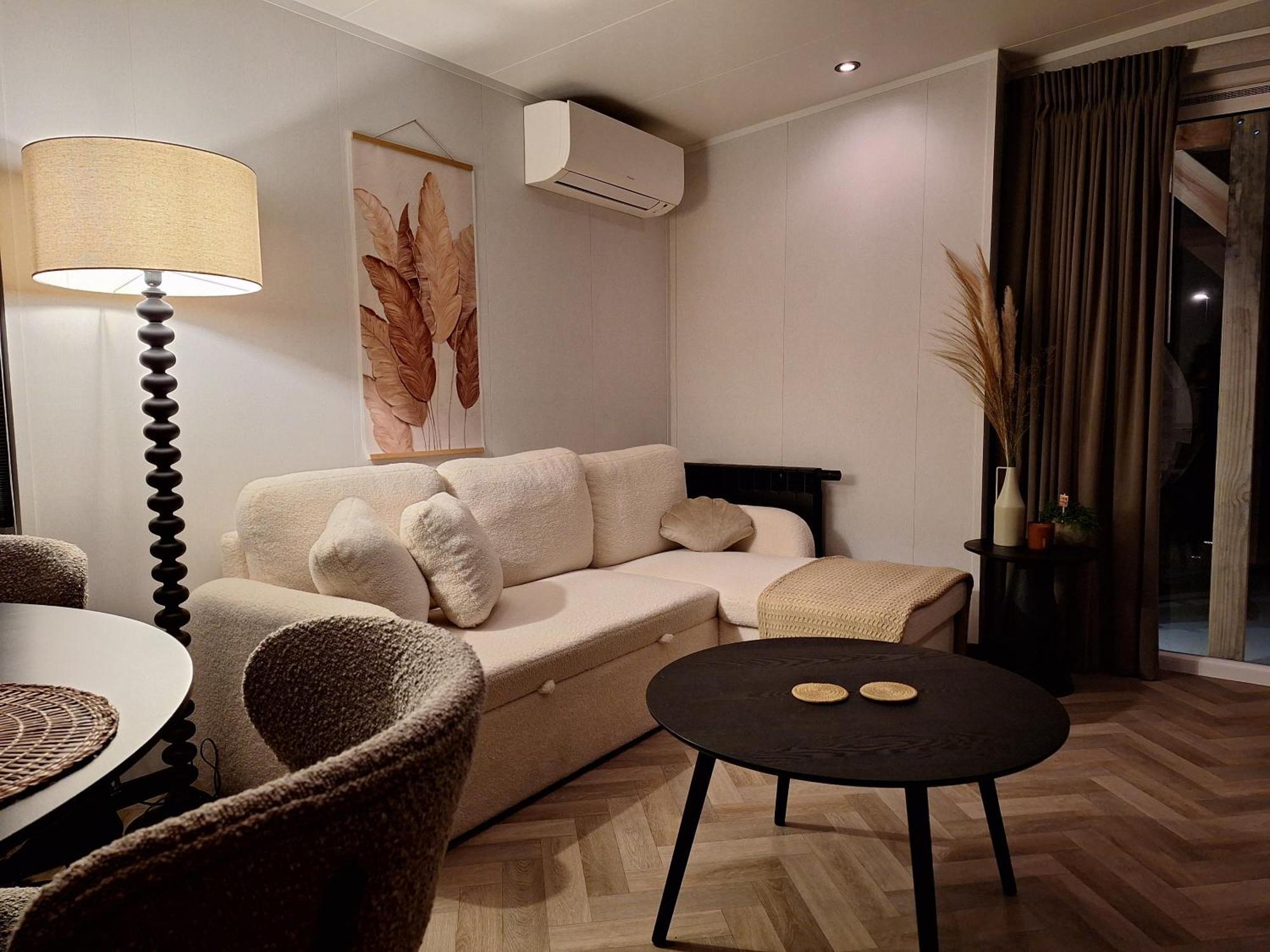 Heinkenszand 'Relax Lodge Sea' - Wellness Lodge In Zeeland - Private Sauna - Airco - Garden - Outdoor Swimming Pool - Free Wifi, Towels & Bed Linen מראה חיצוני תמונה