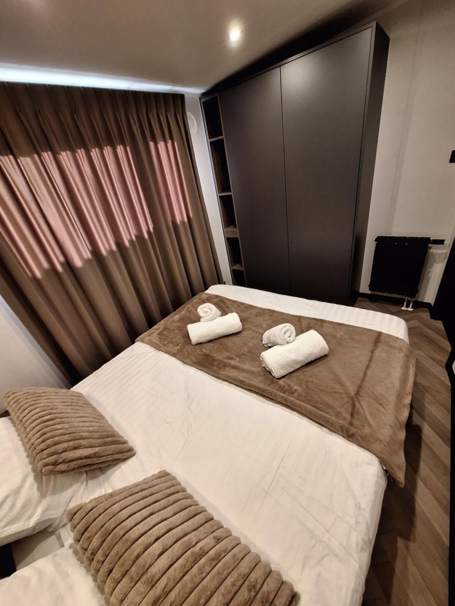 Heinkenszand 'Relax Lodge Sea' - Wellness Lodge In Zeeland - Private Sauna - Airco - Garden - Outdoor Swimming Pool - Free Wifi, Towels & Bed Linen מראה חיצוני תמונה
